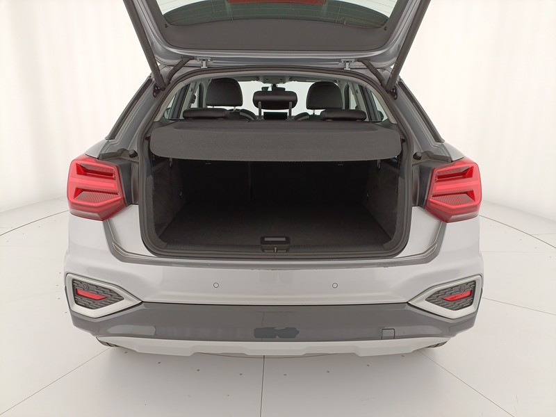 Audi Q2 35 1.5 tfsi admired