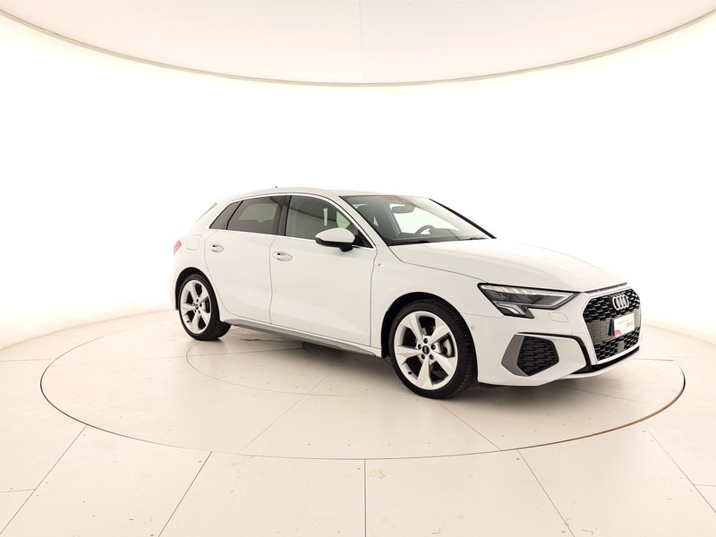 Audi A3 sportback 35 2.0 tdi s line edition s-tronic