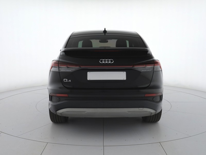Audi Q4 e-tron sportback e-tron 40 business advanced