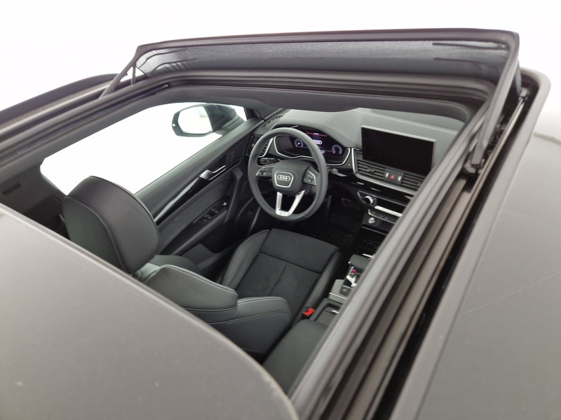 Audi Q5 40 2.0 tdi mhev 12v identity black quattro s-tronic