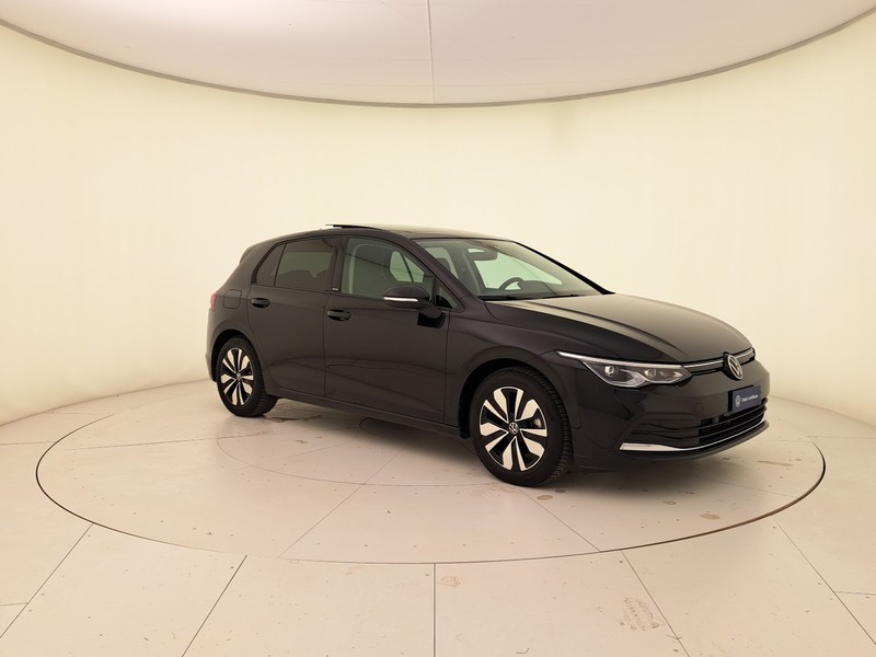 Volkswagen Golf 2.0 tdi life 150cv dsg