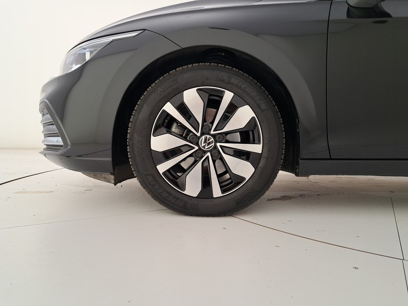 Volkswagen Golf 2.0 tdi life 150cv dsg