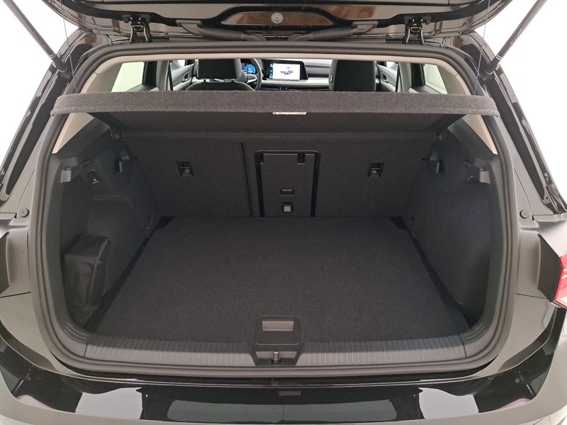 Volkswagen Golf 2.0 tdi life 150cv dsg