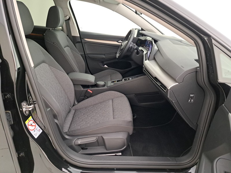 Volkswagen Golf 2.0 tdi life 150cv dsg