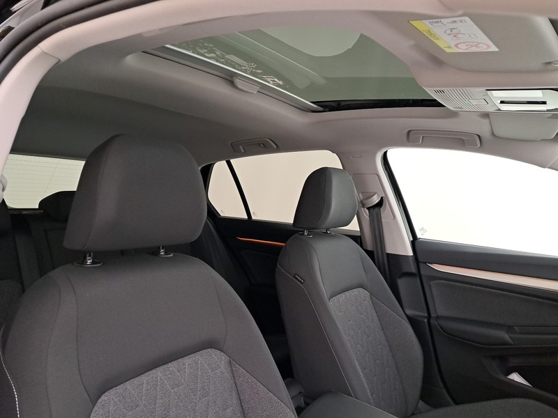 Volkswagen Golf 2.0 tdi life 150cv dsg