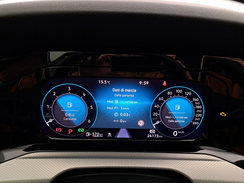 Volkswagen Golf 2.0 tdi life 150cv dsg