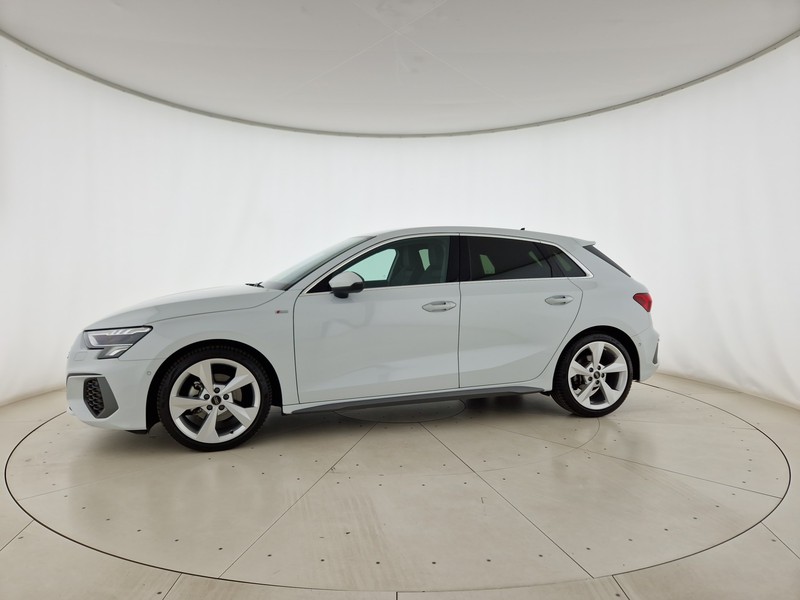 Audi A3 sportback 35 2.0 tdi s line edition s-tronic