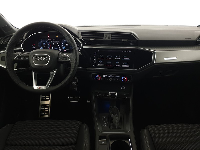 Audi Q3 Sportback 35TDI 150CV S tronic Identity Black