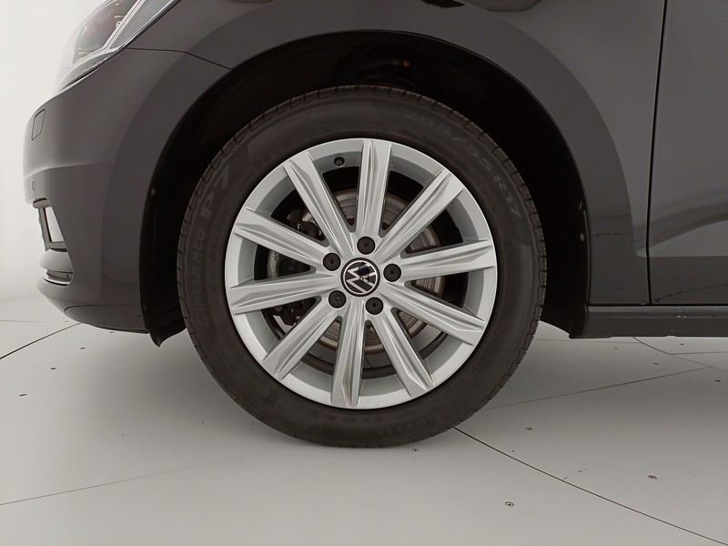 Volkswagen Touran 2.0 tdi executive dsg
