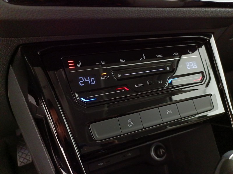 Volkswagen Touran 2.0 tdi executive dsg