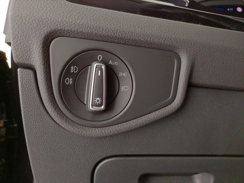 Volkswagen Touran 2.0 tdi executive dsg