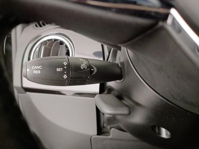 Fiat 500 1.0 hybrid 70cv