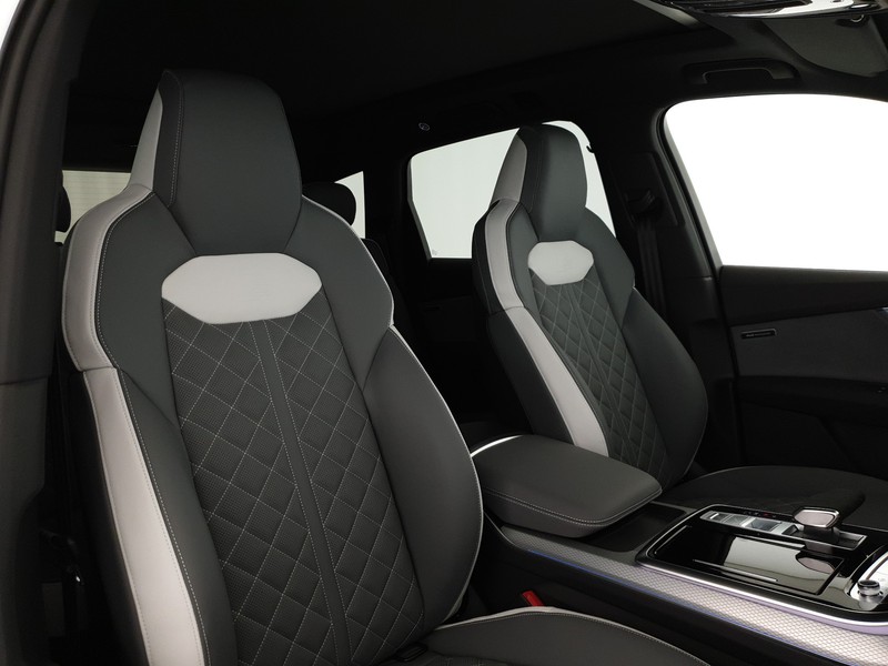 Audi Q7 50TDI 286CV quattro tiptronic S line Edition