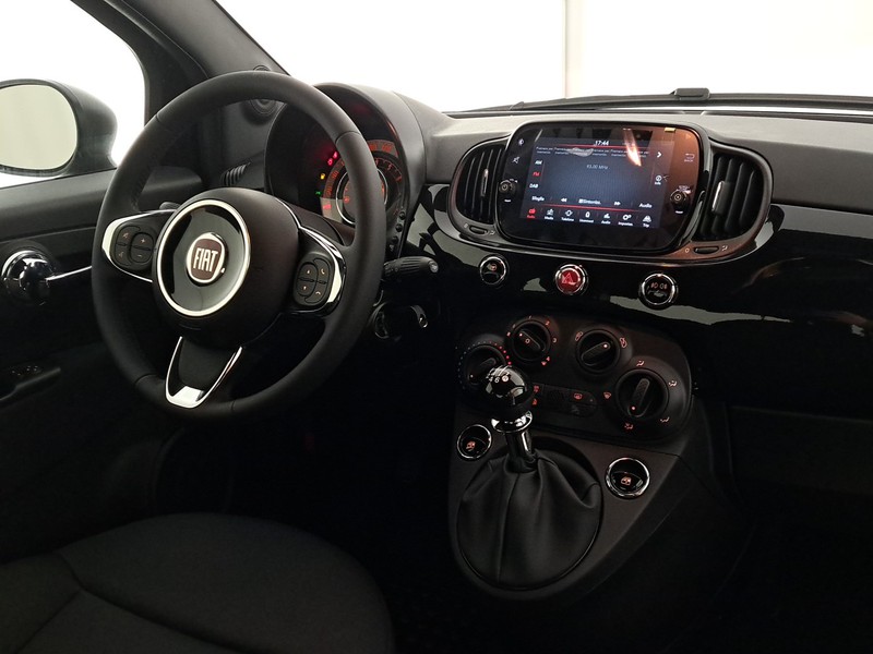 Fiat 500 1.0 hybrid 70cv