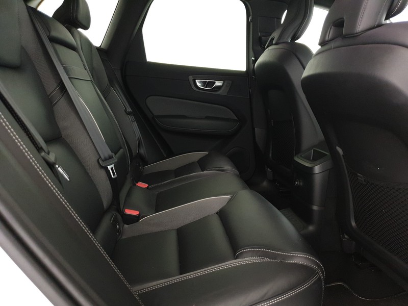 Volvo XC60 2.0 t8 te r-design awd 303cv geartronic my20