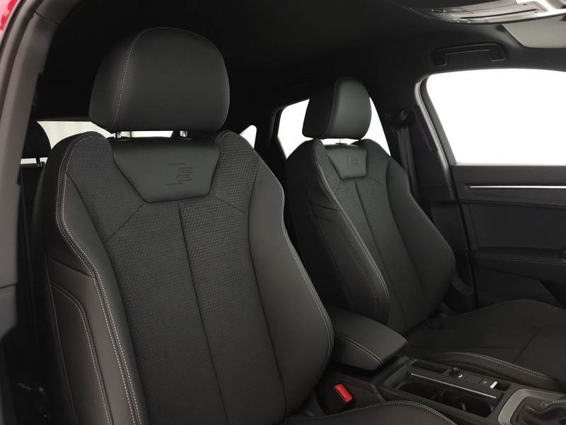 Audi Q3 Sportback 35TDI 150CV S tronic Identity Black