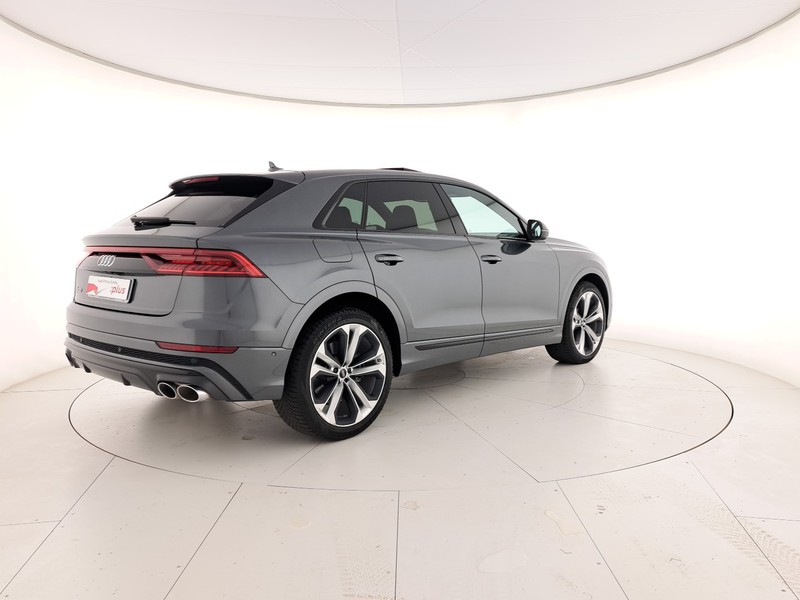 Audi SQ8 s4.0 tfsi quattro tiptronic