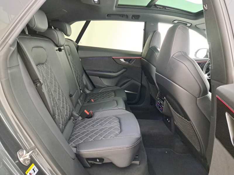 Audi SQ8 s4.0 tfsi quattro tiptronic