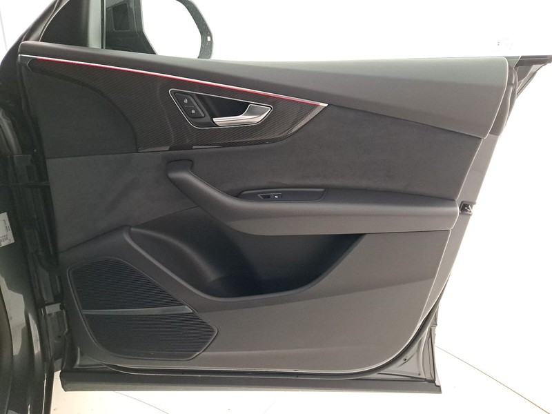 Audi SQ8 s4.0 tfsi quattro tiptronic