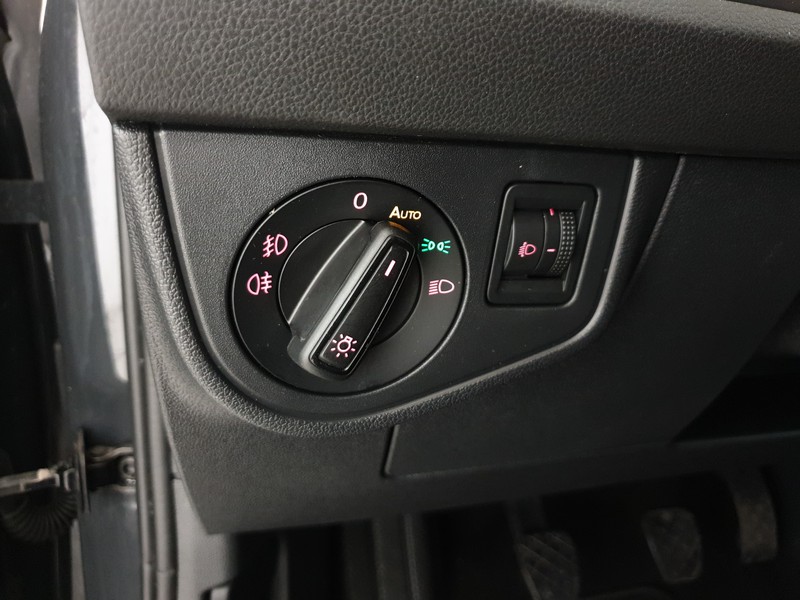 Volkswagen Polo 5p 1.0 tgi comfortline 90cv my19