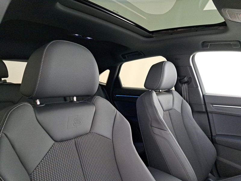 Audi Q3 sportback 35 2.0 tdi s line edition s-tronic
