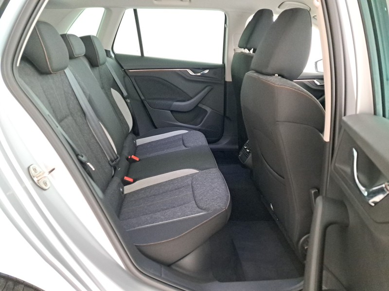Skoda Kamiq 1.0 tsi style 110cv dsg