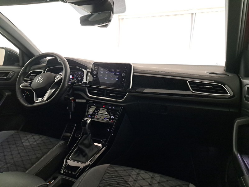 Volkswagen T-Roc 1.0 tsi r-line 110cv