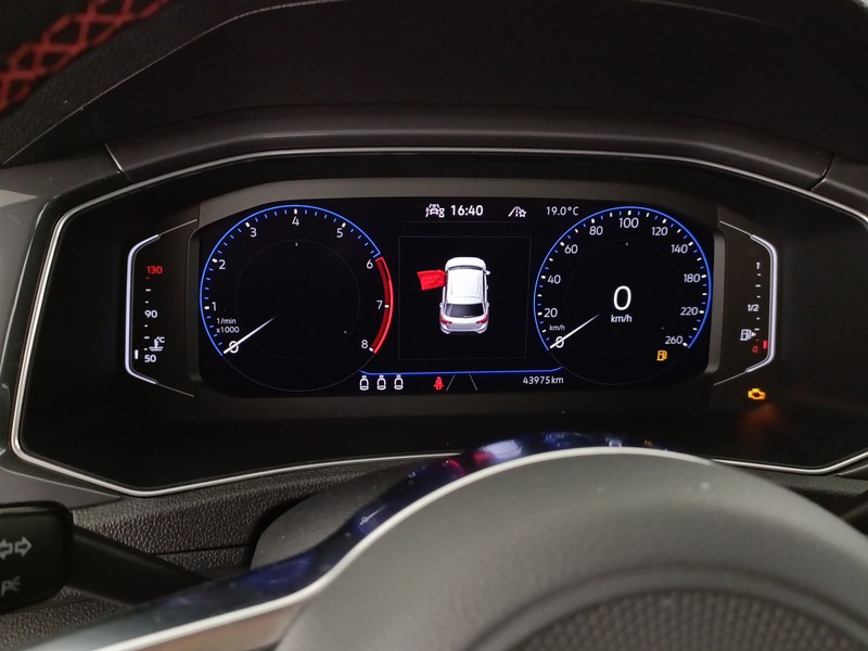 Volkswagen T-Roc 1.5 tsi sport