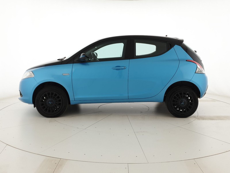 Lancia Ypsilon 0.9 t.air elefantino ecochic metano 80cv