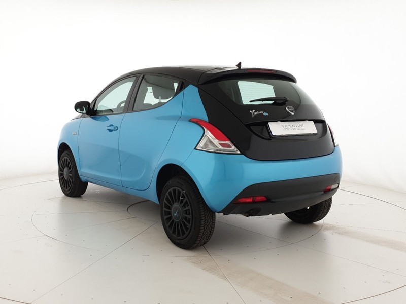 Lancia Ypsilon 0.9 t.air elefantino ecochic metano 80cv