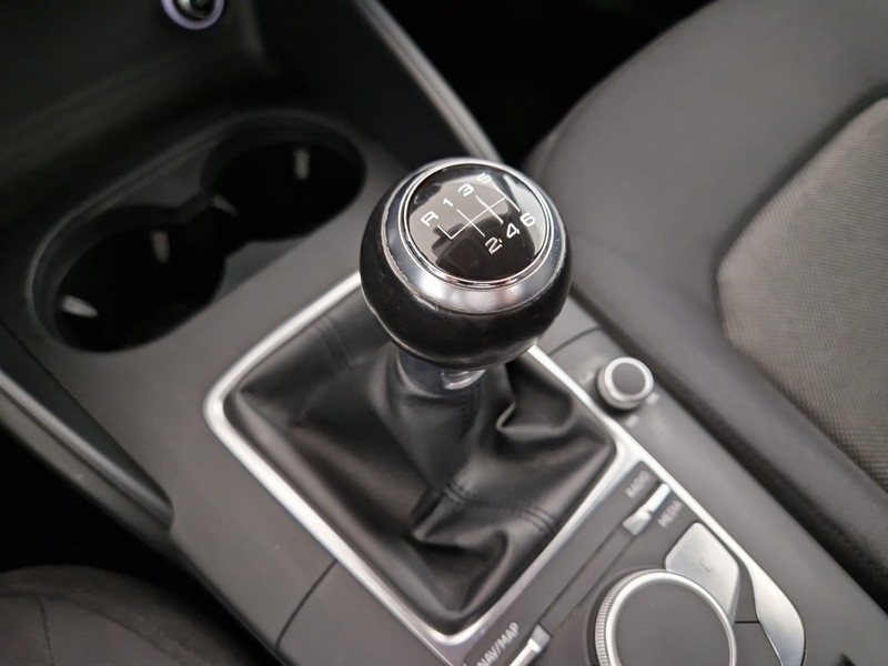 Audi A3 sportback 1.6 tdi business 110cv