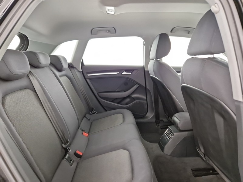 Audi A3 sportback 1.6 tdi business 110cv