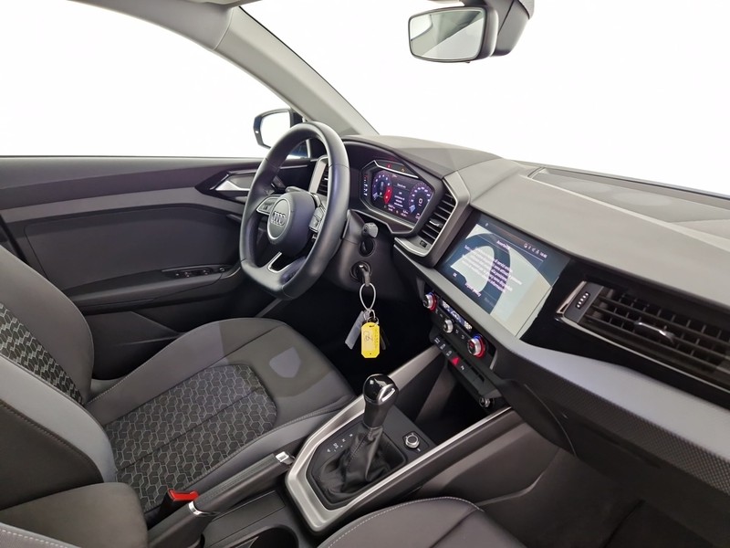 Audi A1 sportback 35 1.5 tfsi identity black s-tronic