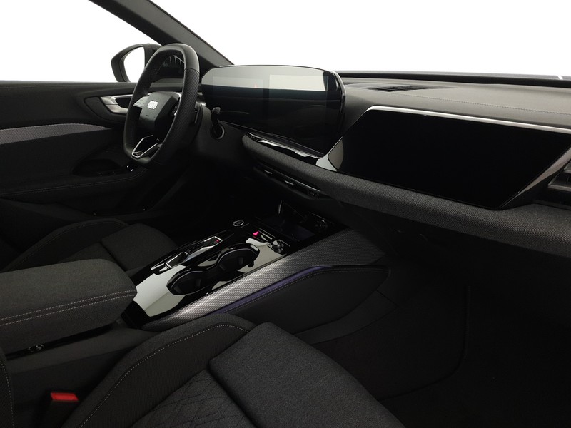 Audi A5 Avant 2.0TDI 204CV quattro S tronic S line Edition