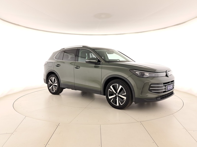 Volkswagen Tiguan 1.5 etsi elegance 150cv dsg