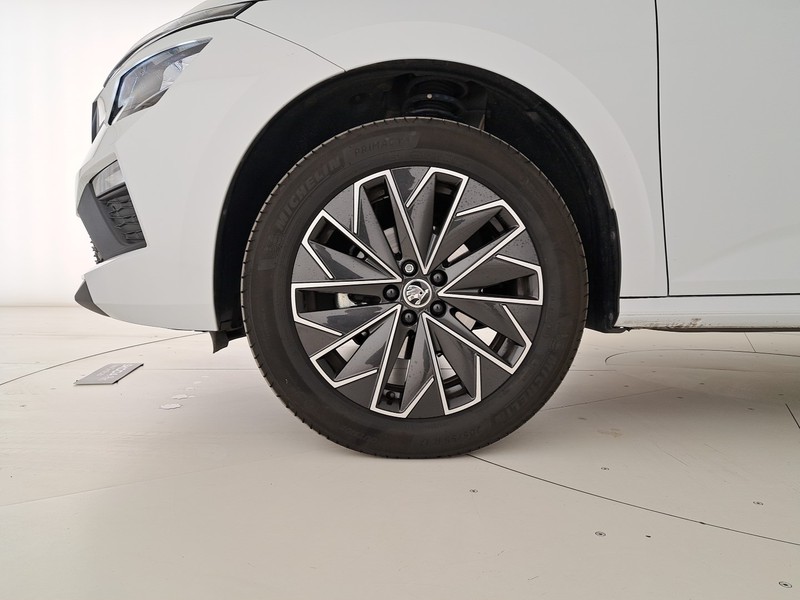 Skoda Kamiq 1.0 tsi black dots 115cv dsg
