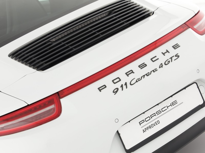 Porsche 911 coupe 3.8 carrera 4 gts pdk