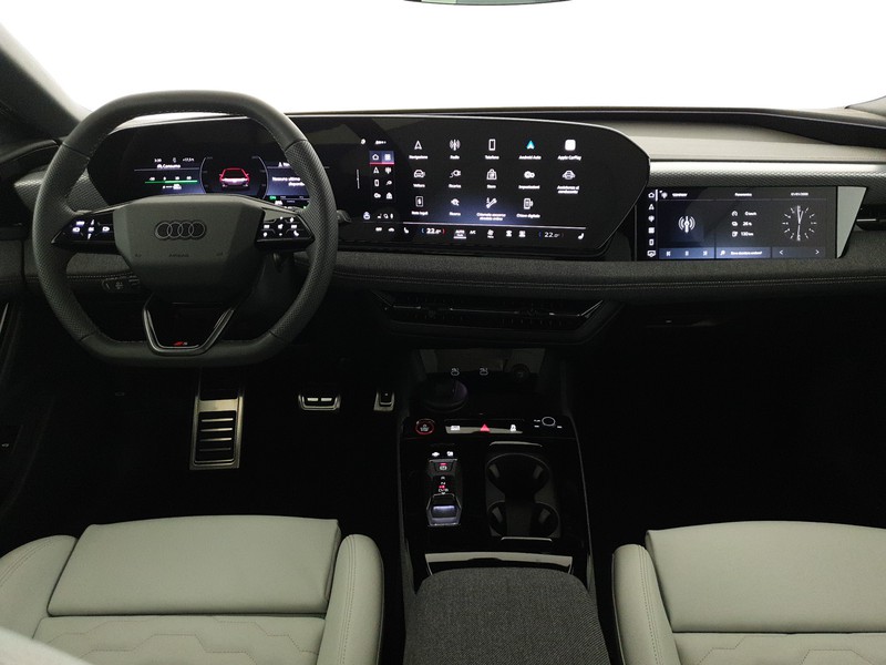 Audi A6 e-tron Avant 428CV quattro S line Edition