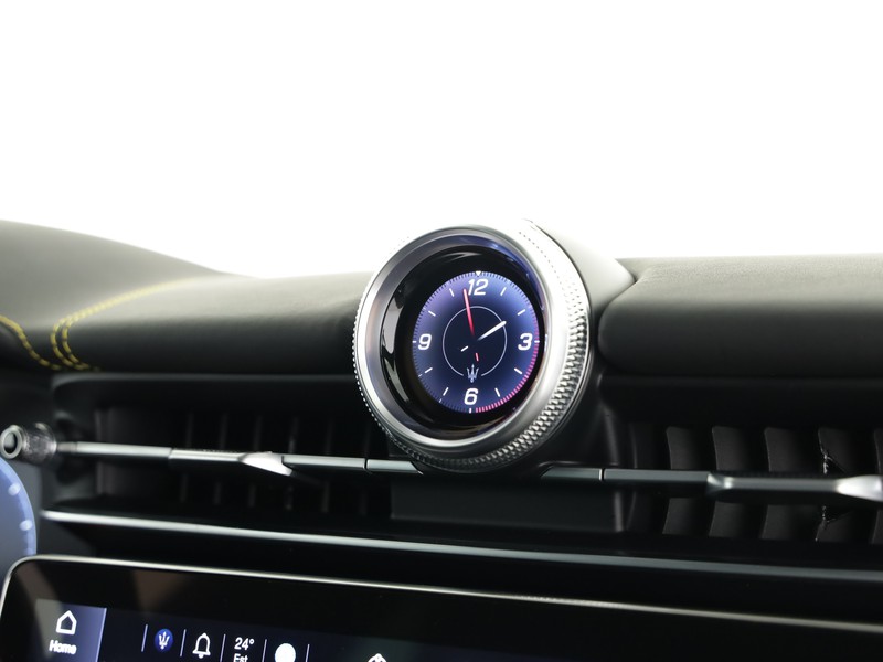 Maserati Grecale .0 mhev modena 330cv auto