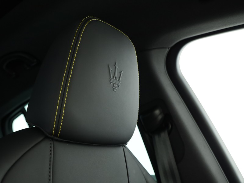 Maserati Grecale .0 mhev modena 330cv auto