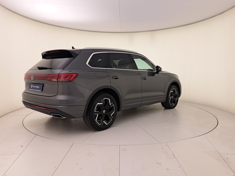Volkswagen Touareg 3.0 v6 tdi scr elegance 231cv auto