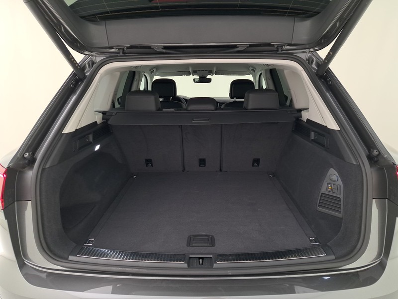 Volkswagen Touareg 3.0 v6 tdi scr elegance 231cv auto