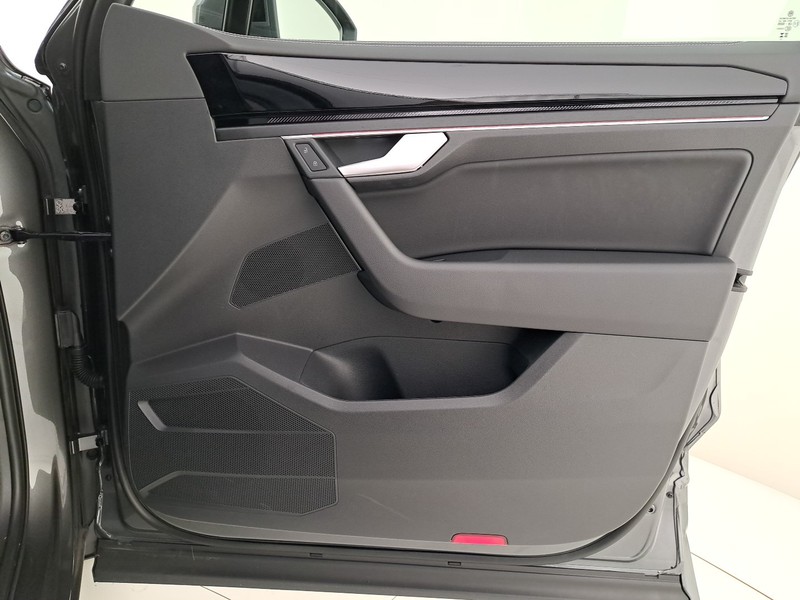 Volkswagen Touareg 3.0 v6 tdi scr elegance 231cv auto