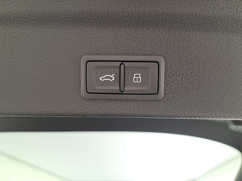 Audi Q3 sportback 35 2.0 tdi s line edition s-tronic
