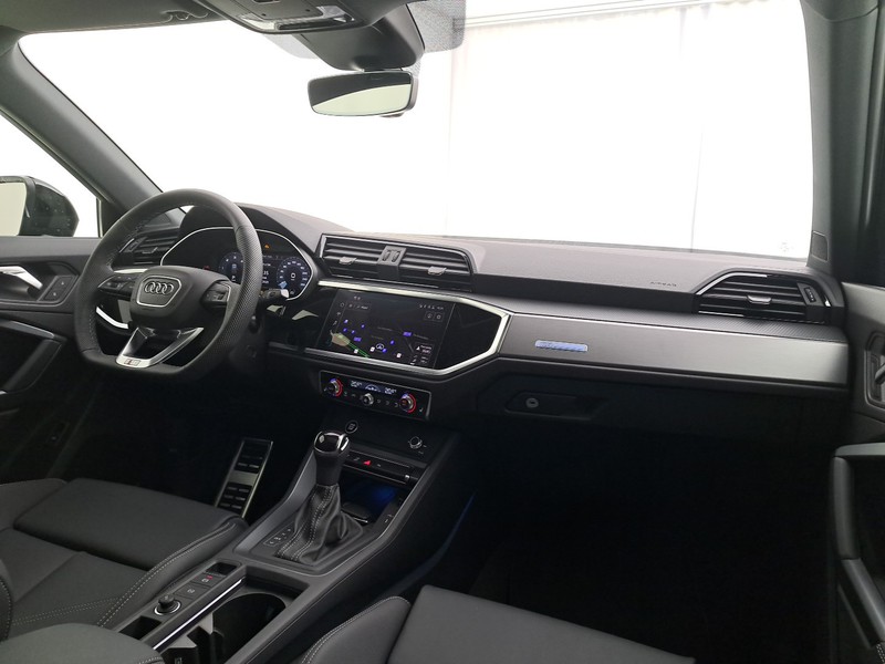 Audi Q3 sportback 35 2.0 tdi s line edition s-tronic