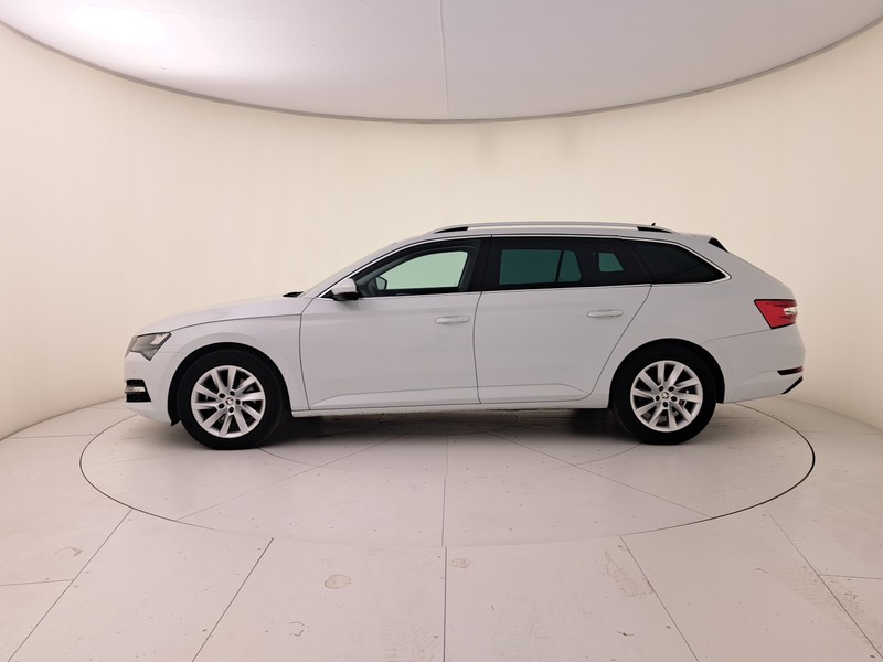 Skoda Superb wagon 2.0 tdi evo executive 150cv dsg