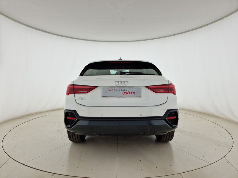 Audi Q3 sportback 35 2.0 tdi business plus