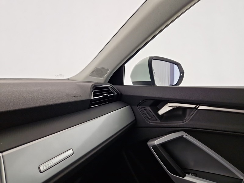 Audi Q3 sportback 35 2.0 tdi business plus