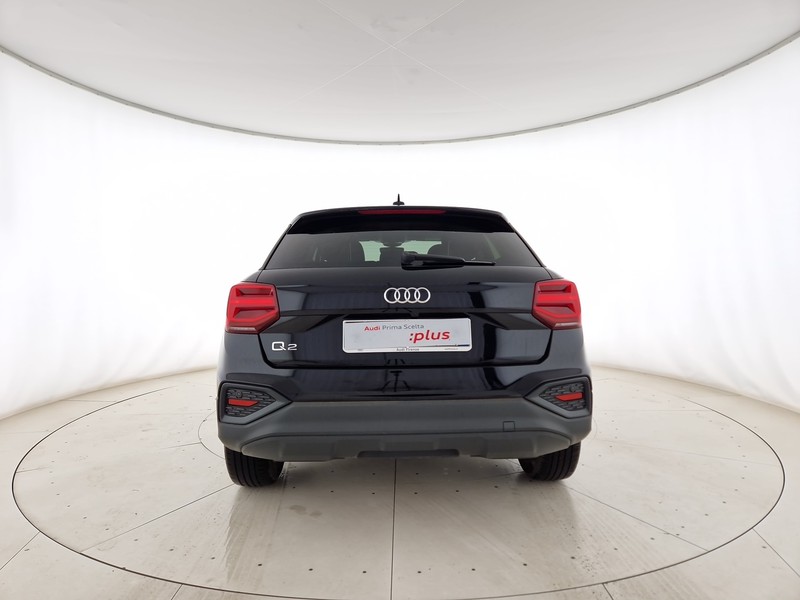 Audi Q2 30 2.0 tdi business s-tronic