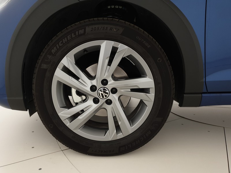 Volkswagen Taigo 1.0 tsi r-line 110cv